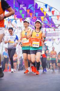 BIB: 10258
                            <button type="button" onclick="openModal(9940802)" class="btn btn-primary btn-sm float-right btn-popup" data-toggle="modal" data-target=".modal-high-quality">
                        <i class="fas fa-shopping-cart"></i> Add to Cart
                    </button>
                                            <button type="button" onclick="isThisMe(9940802, true)" class="btn btn-success btn-sm float-right btn-popup btn-isme hidden" data-toggle="tooltip" data-placement="bottom" title="นี่คือรูปของคุณใช่ไหม คลิกที่นี่เพื่อเอาเข้าอัลบั้ม">
                        <i class="fas fa-plus"></i> Add to album
                    </button>
                    <button type="button" onclick="isThisMe(9940802, false)" class="btn btn-warning btn-sm float-right btn-popup btn-isnotme hidden">
                        <i class="fas fa-ban"></i> Remove from album
                    </button>